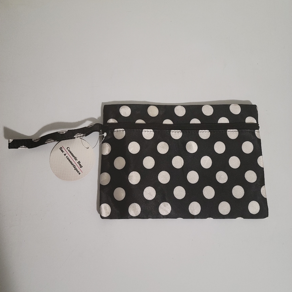 Black and white polka-dot makeup bag